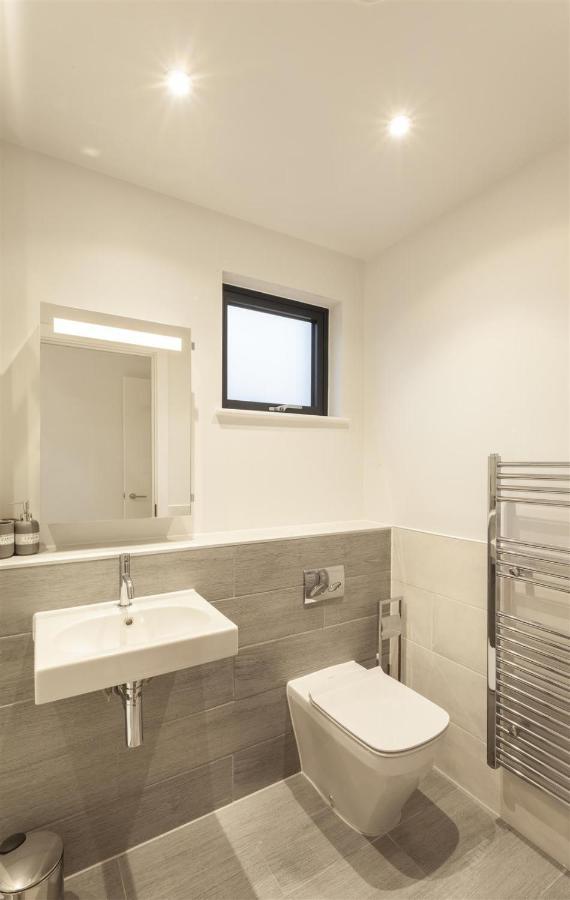 5 Putsborough - Luxury Apartment At Byron Woolacombe, Only 4 Minute Walk To Woolacombe Beach! Zewnętrze zdjęcie